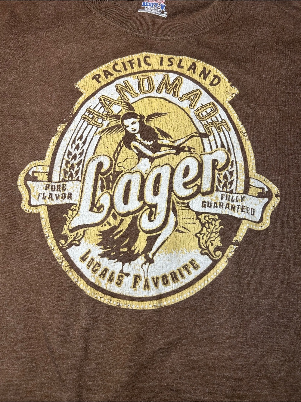 Pacific Islands Lager Beer Graphic Hanes Beefy Tee Size Large